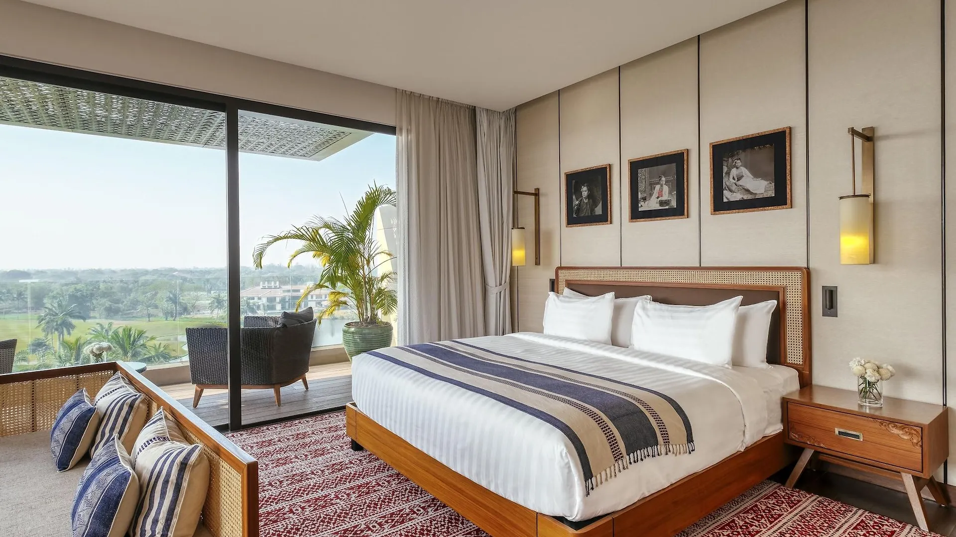 Awei Metta Hotel Yangon 5*,